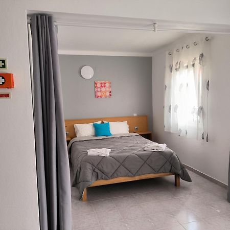 Apartamentos Campos 1 Porto Covo Buitenkant foto